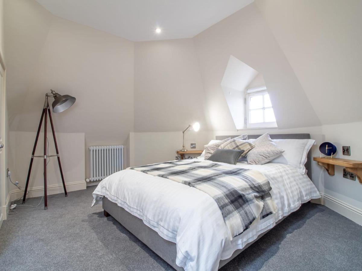 Luxury Royal Mile Apartment By The Castle - Sleeps 4 Edimburgo Exterior foto
